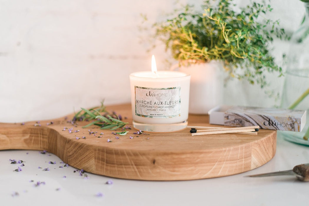 etúHOME Flower Market Lavender and Thyme Candle -3